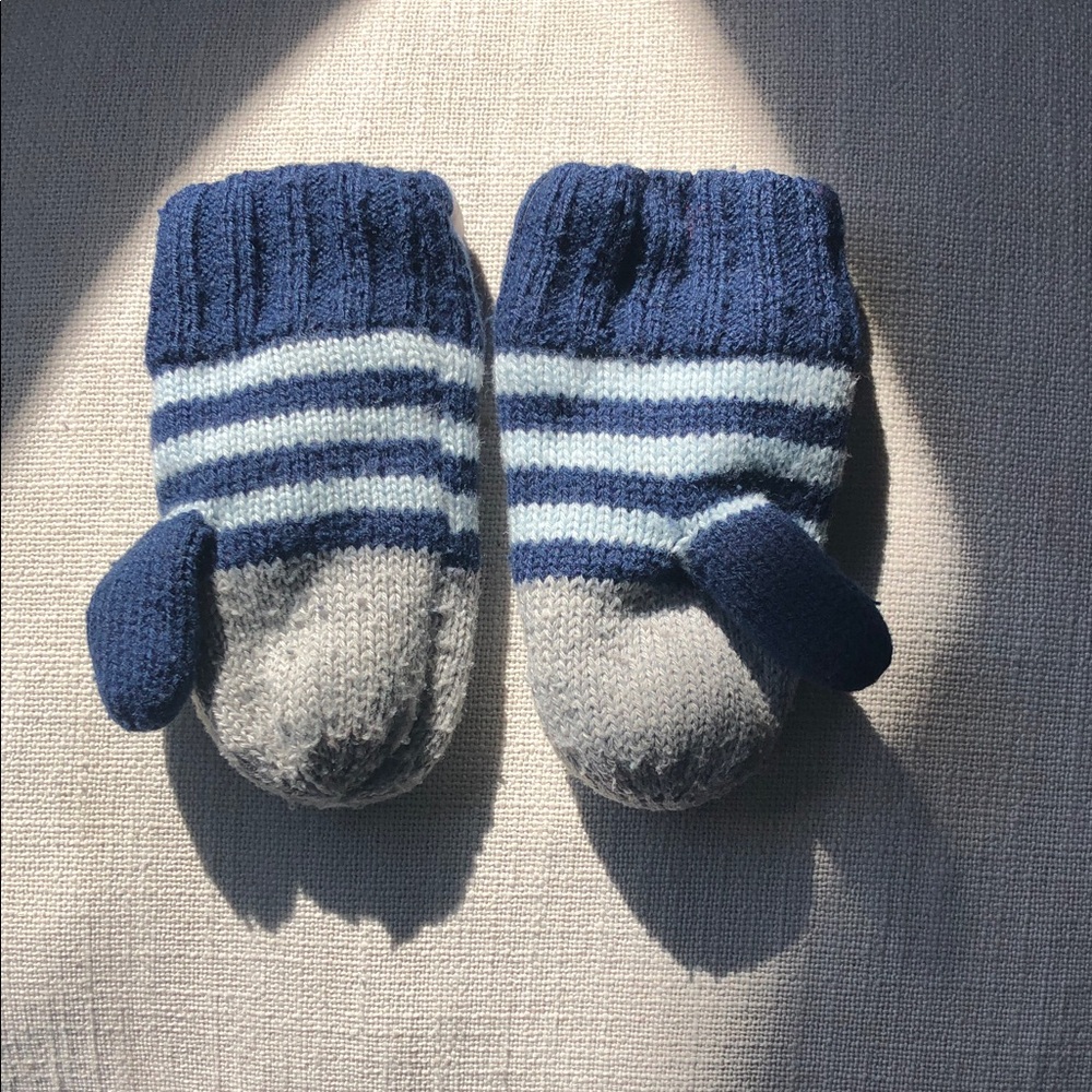 Navy & Light Blue Striped Kids lined Mittens